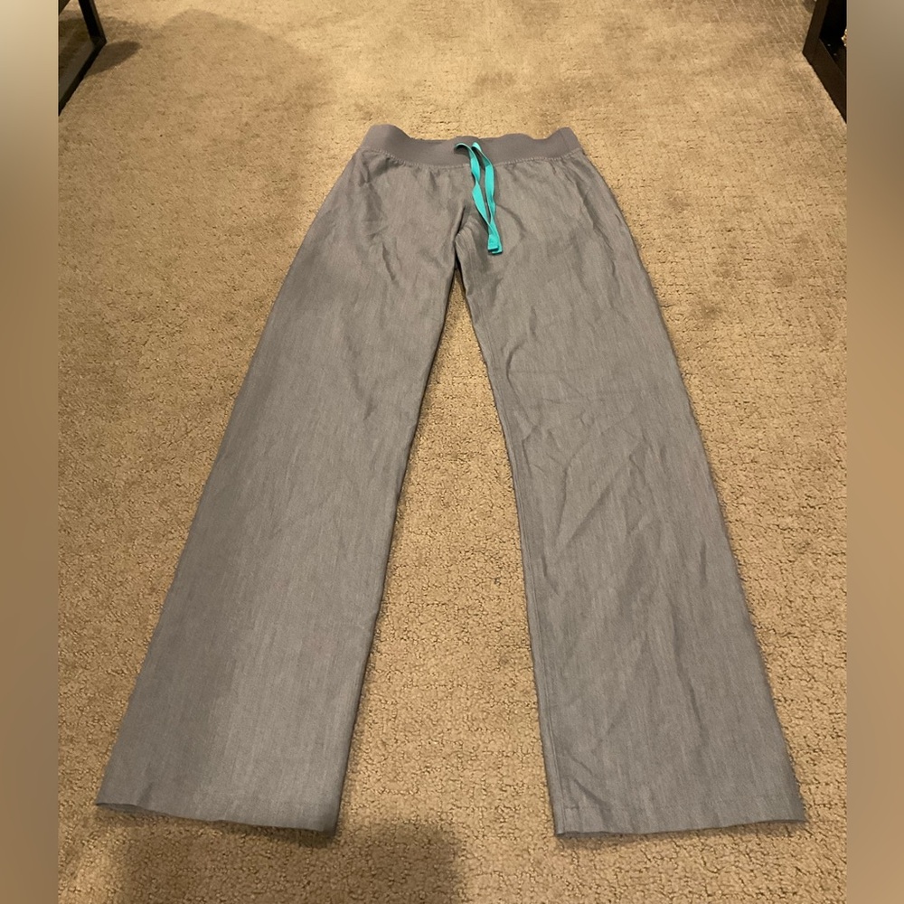 FIGS Scrub Pants Color Gray Size Extra Small.